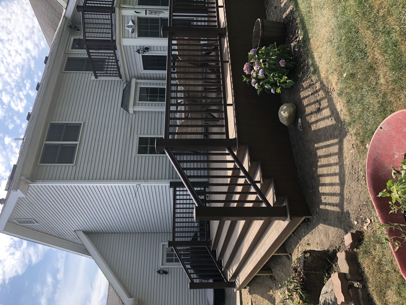 Multi-level deck